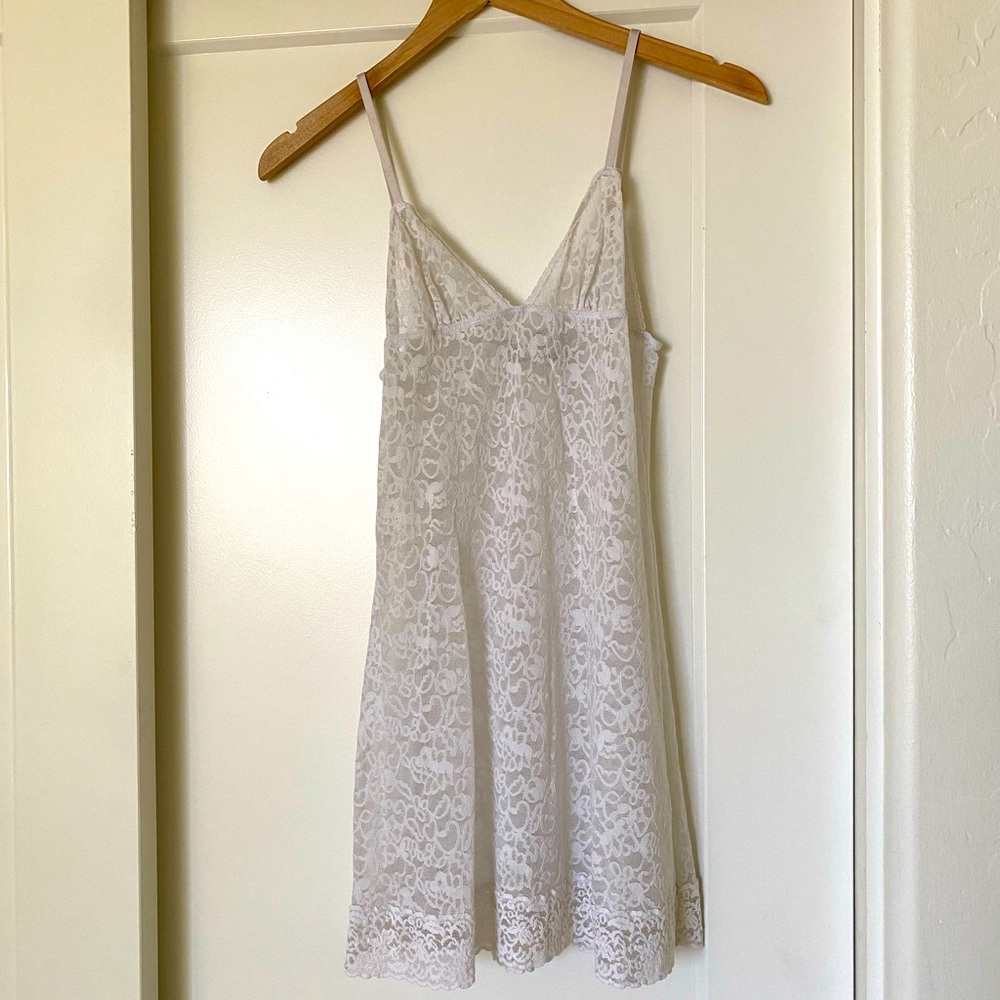 Victorias Secret lingerie white lace slip